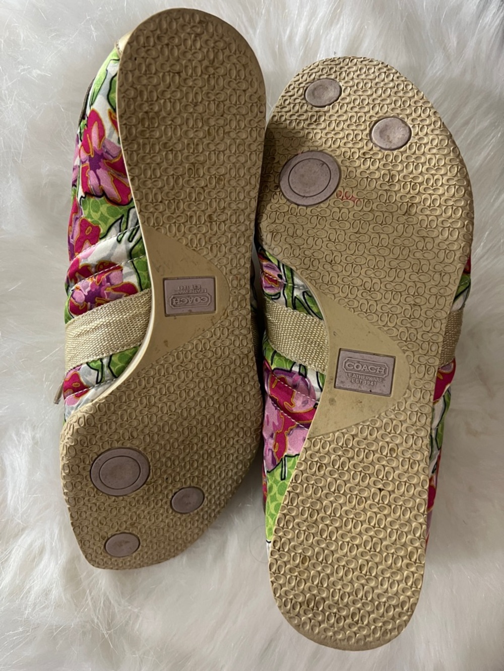 🌹🌺🌻🪷COACH Gold Floral Lace-Up Sneakers - Pink, Green, Gold - Picture 5 of 7